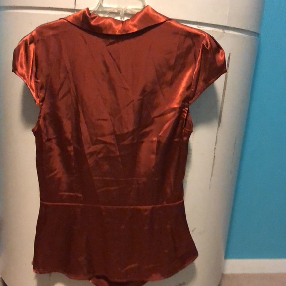 Le Chateau, Cap-sleeved satiny blouse - Picture 7 of 7